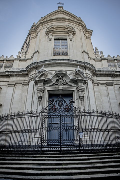via Crociferi 