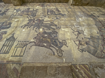 un cancello per ogni quadriga